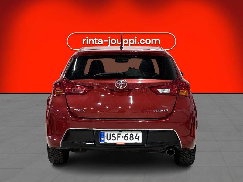 Toyota Auris vaihtoauto