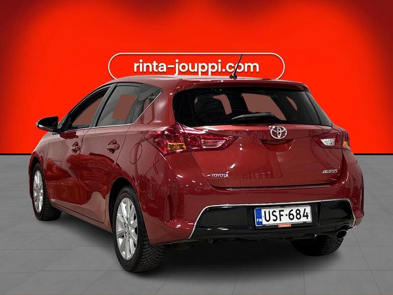 Toyota Auris vaihtoauto