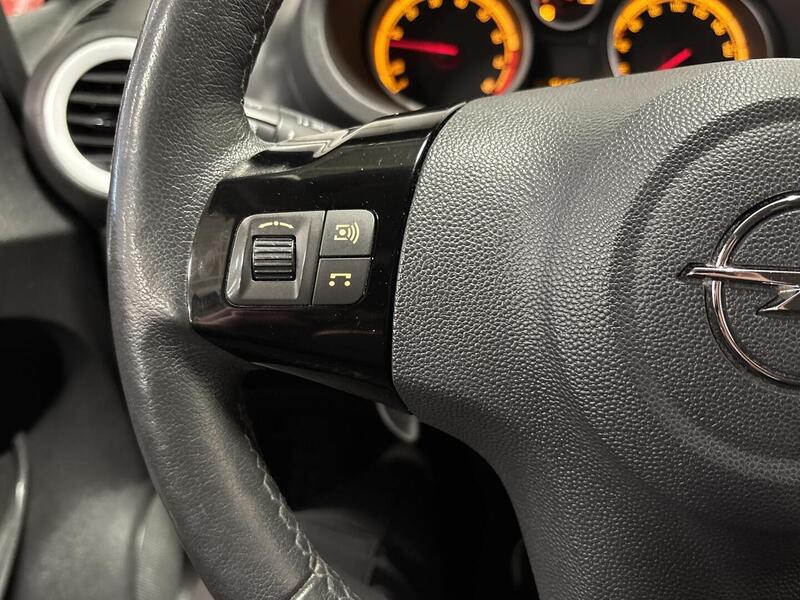 Opel Corsa vaihtoauto