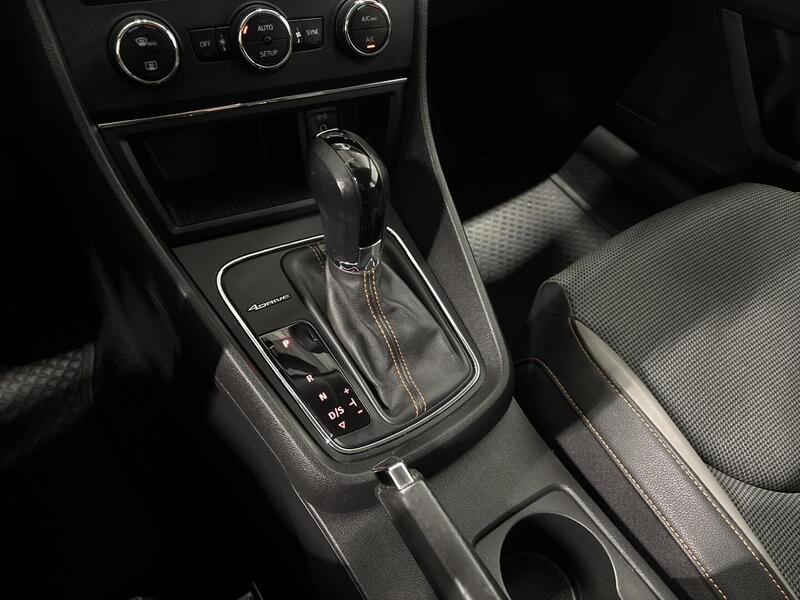 SEAT Leon X-Perience vaihtoauto