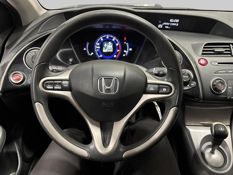 Honda Civic vaihtoauto
