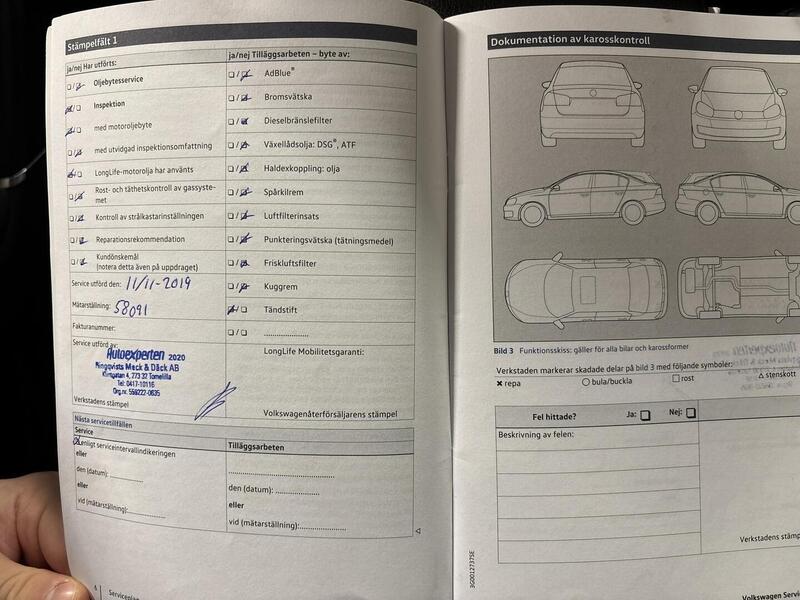 Volkswagen Touran vaihtoauto