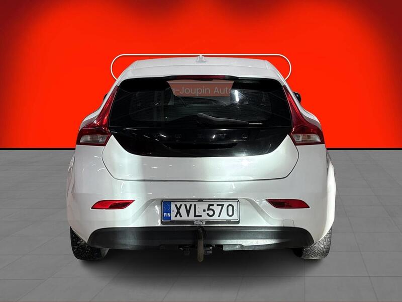 Volvo V40 vaihtoauto