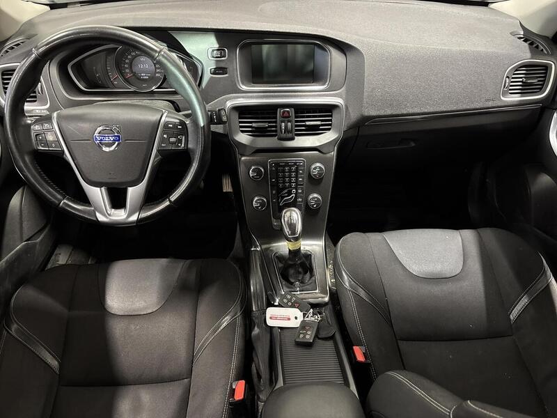 Volvo V40 vaihtoauto