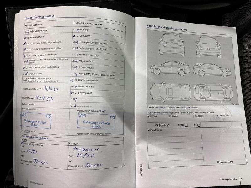 Volkswagen Touran vaihtoauto