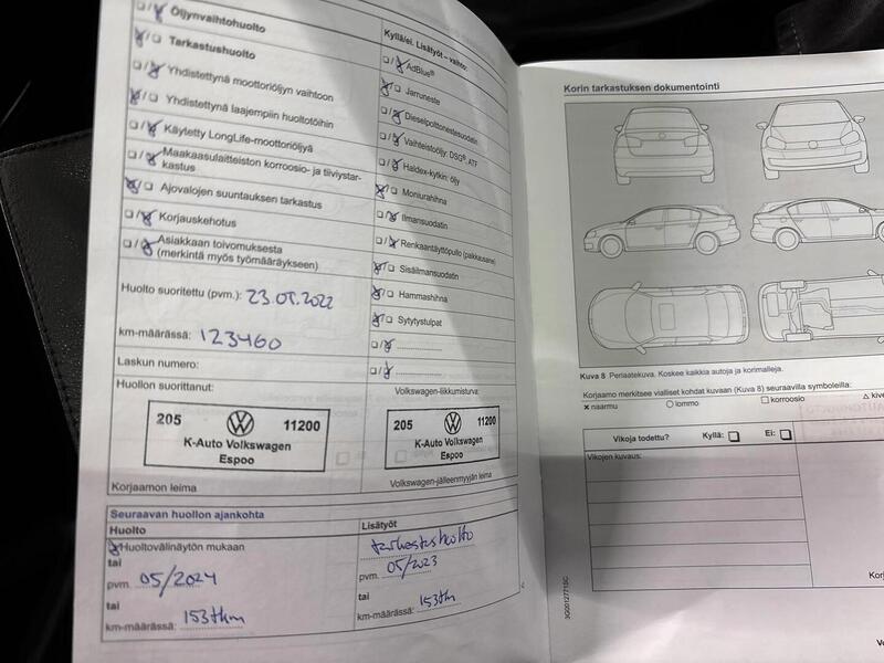 Volkswagen Touran vaihtoauto