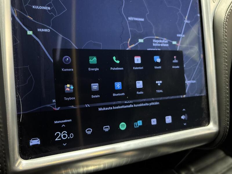 Tesla Model S vaihtoauto