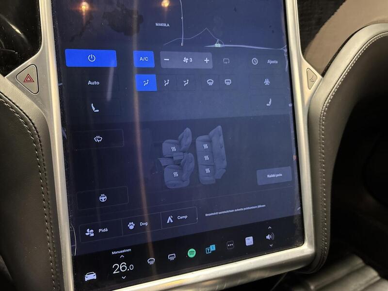 Tesla Model S vaihtoauto