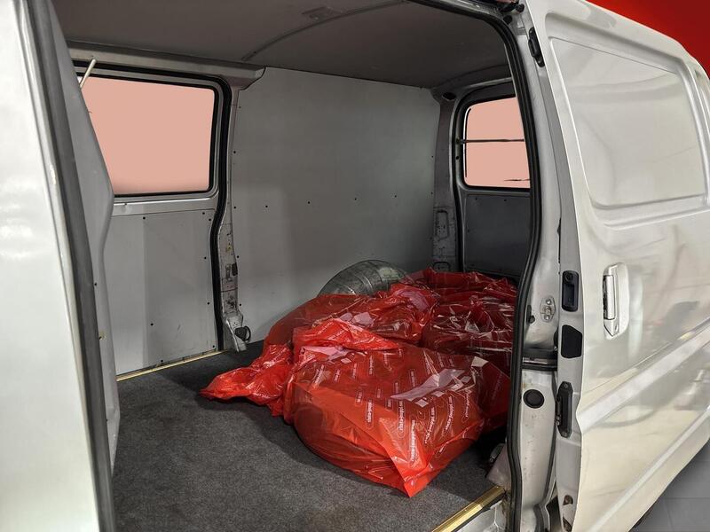 Toyota Hiace vaihtoauto