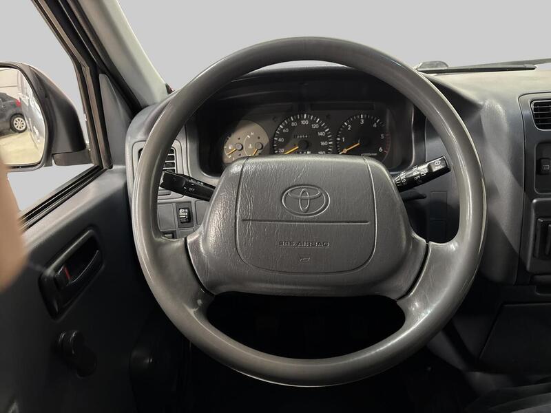 Toyota Hiace vaihtoauto