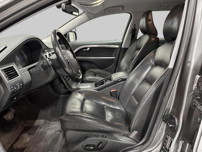 Volvo XC70 vaihtoauto