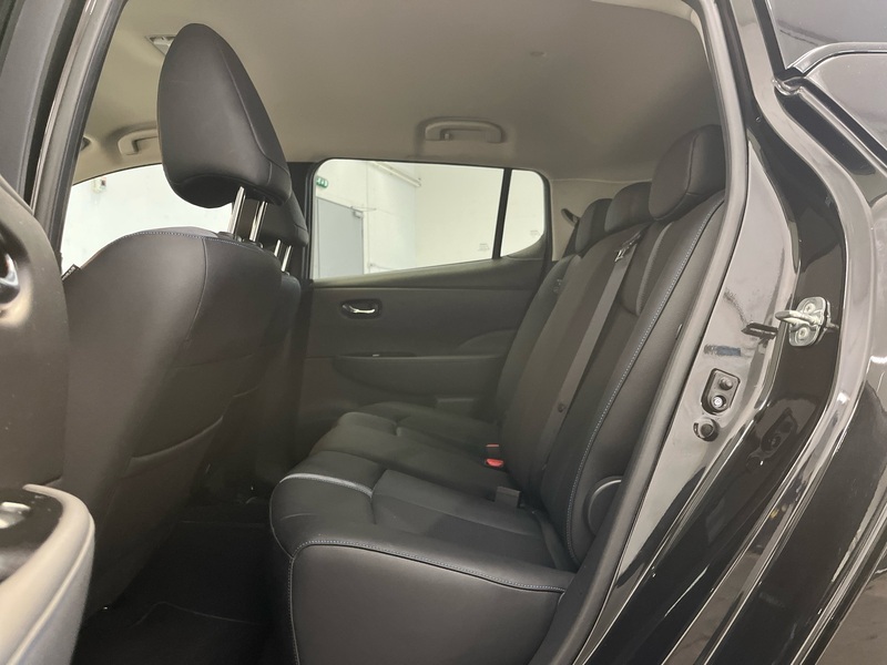 Nissan Leaf vaihtoauto