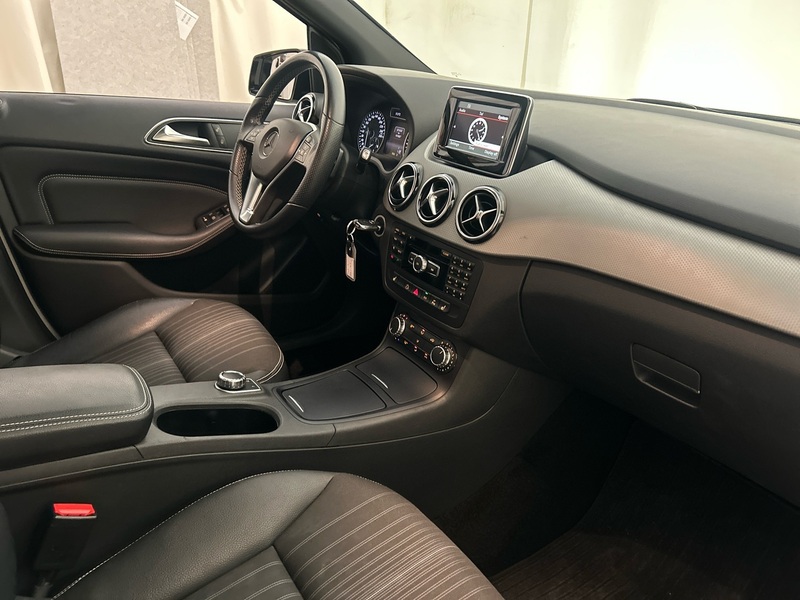 Mercedes-Benz B vaihtoauto