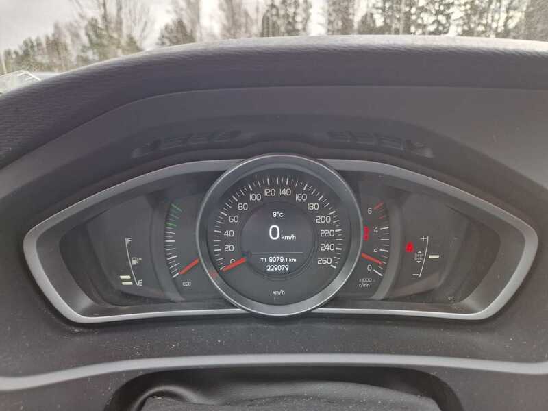 Volvo V40 vaihtoauto