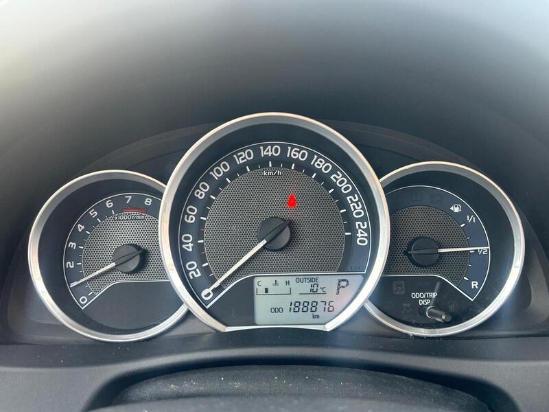 Toyota Auris vaihtoauto