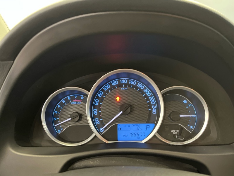 Toyota Auris vaihtoauto