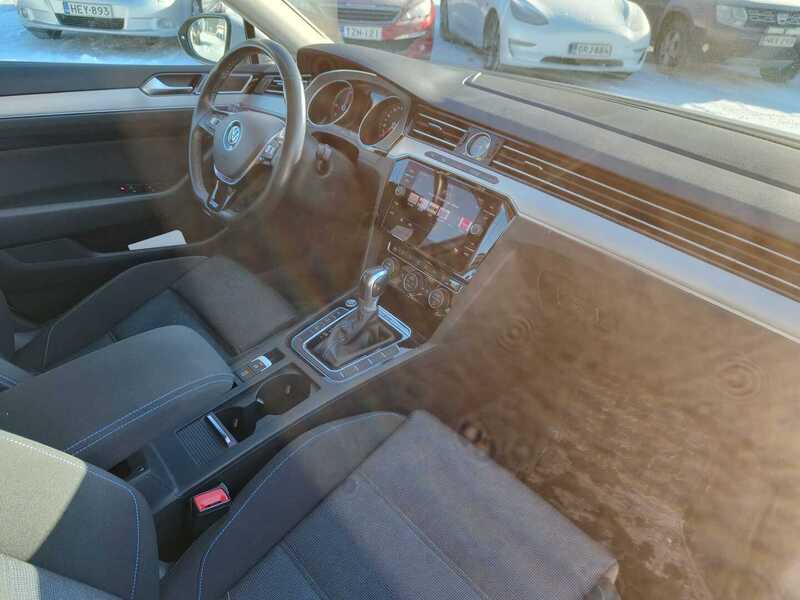 Volkswagen Passat vaihtoauto