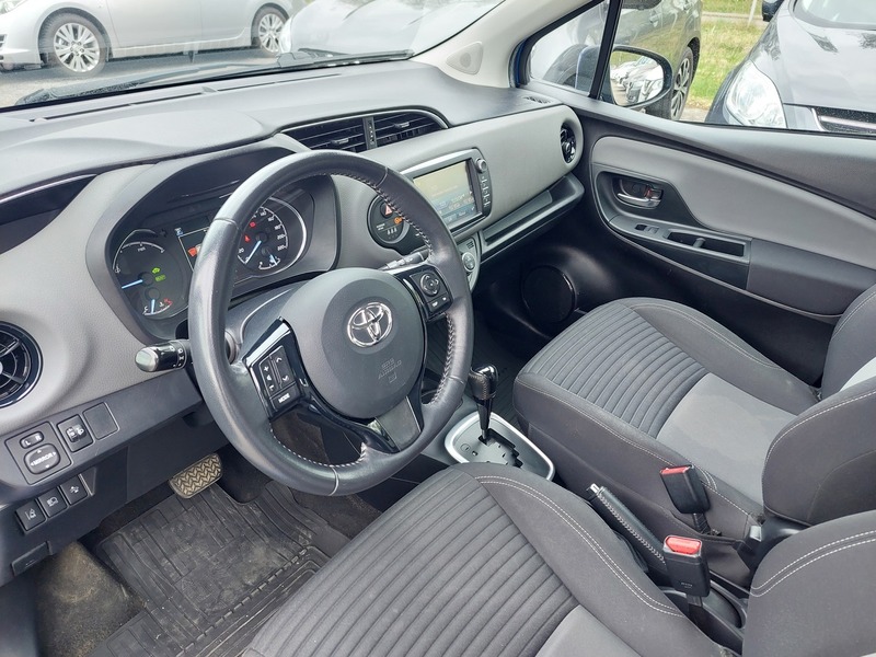 Toyota Yaris vaihtoauto