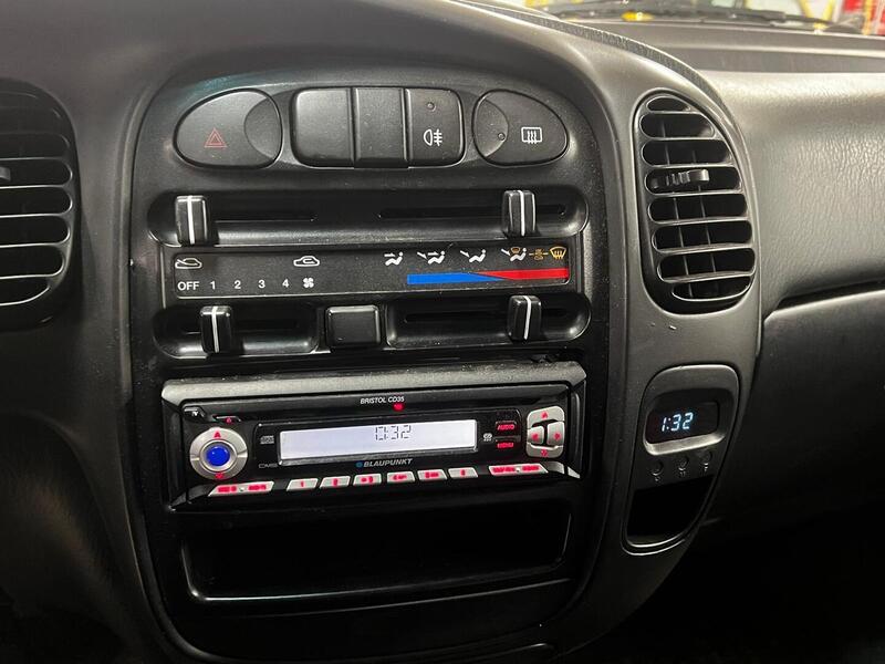 Hyundai H-1 vaihtoauto