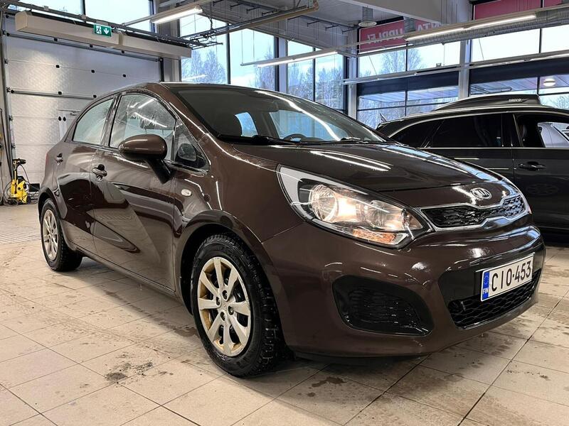 Kia Rio vaihtoauto