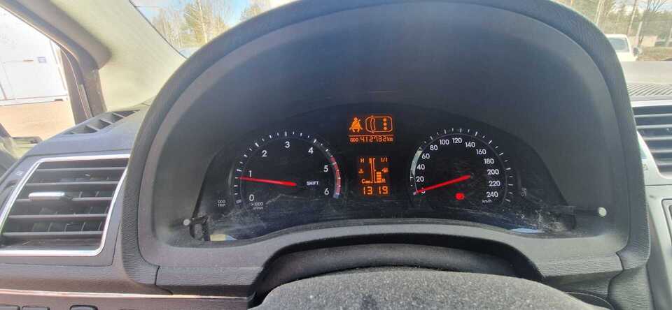 Toyota Avensis vaihtoauto