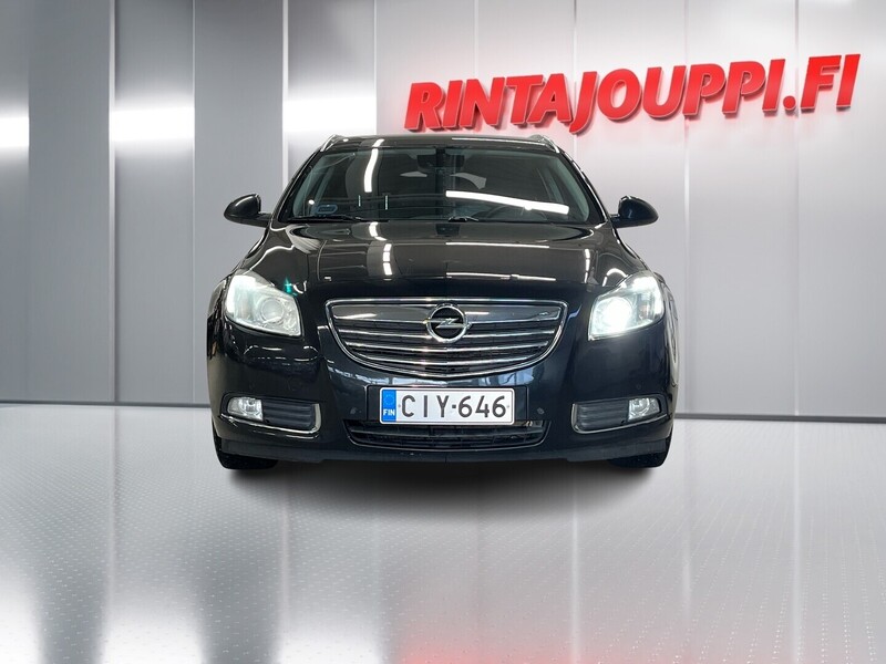 Opel Insignia vaihtoauto