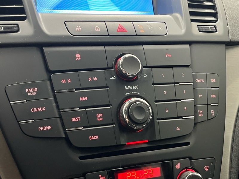 Opel Insignia vaihtoauto