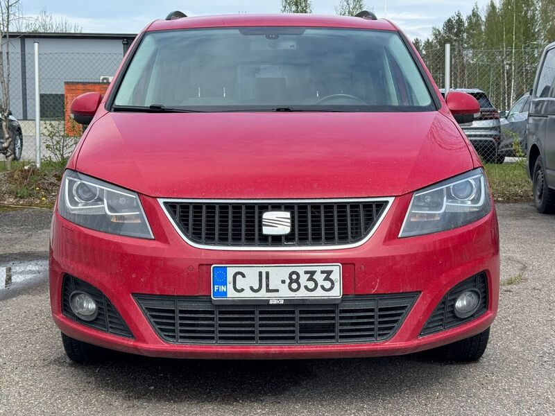 SEAT Alhambra vaihtoauto
