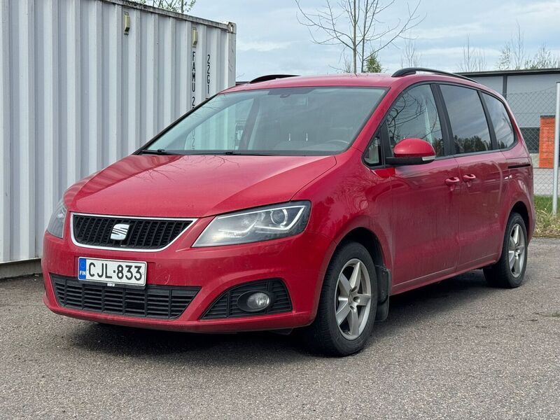 SEAT Alhambra vaihtoauto