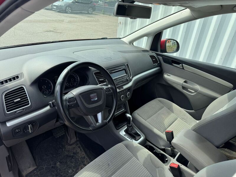 SEAT Alhambra vaihtoauto
