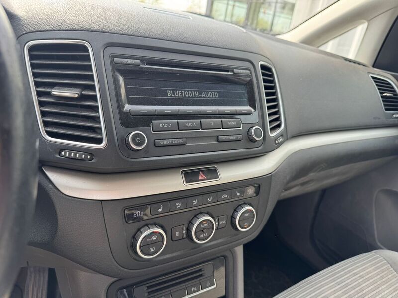SEAT Alhambra vaihtoauto