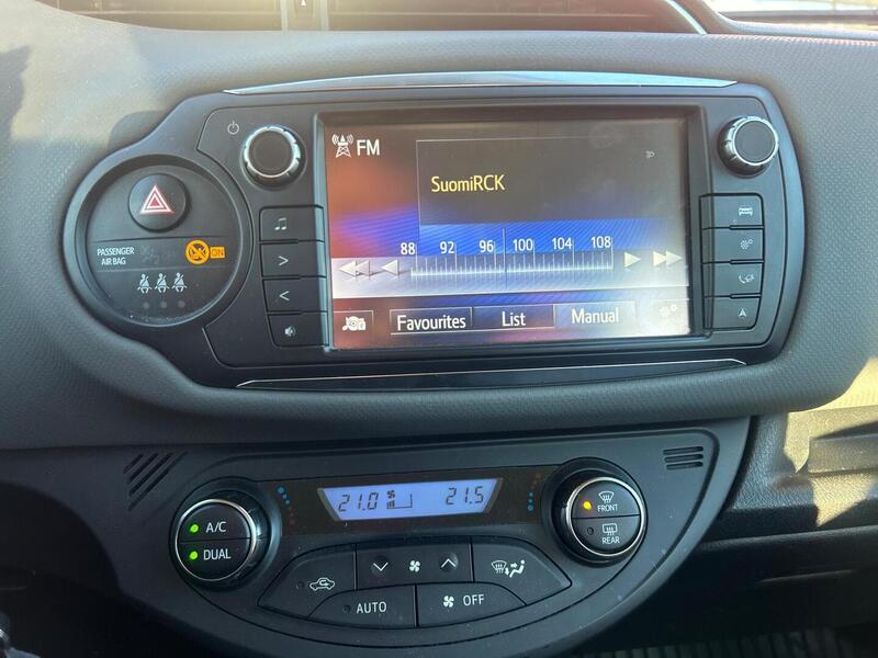 Toyota Yaris vaihtoauto