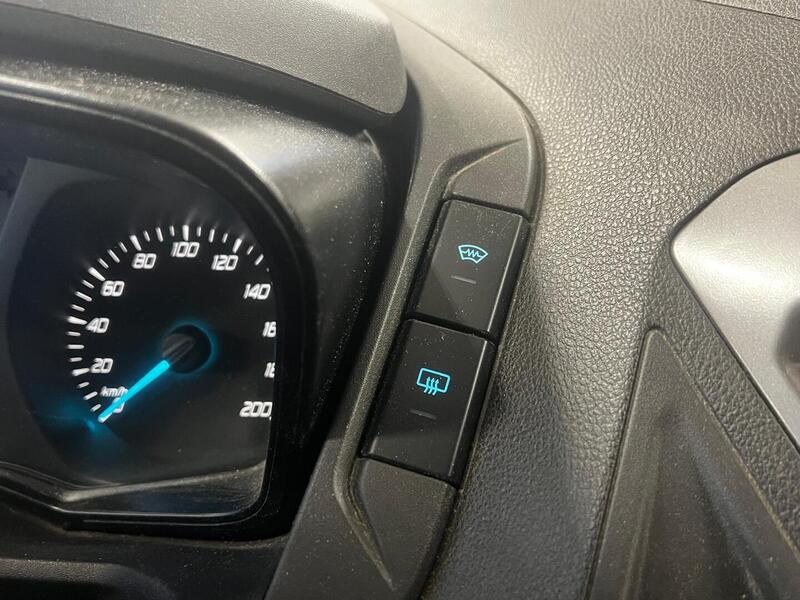 Ford Transit Custom vaihtoauto