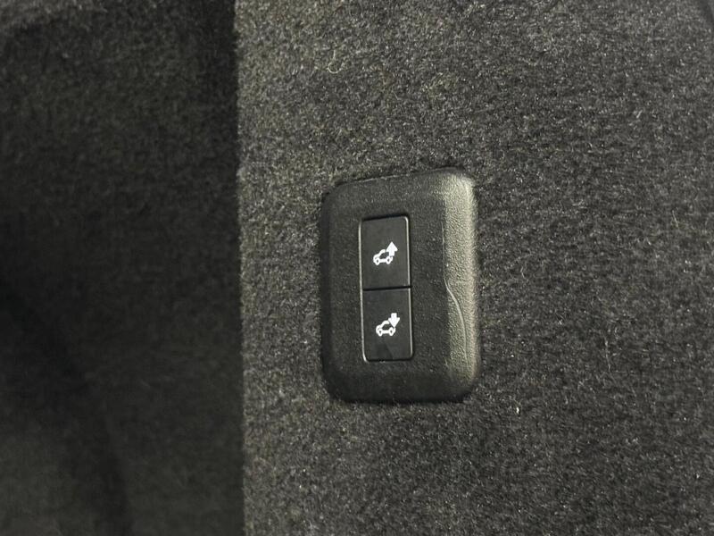 Land Rover Range Rover Sport vaihtoauto