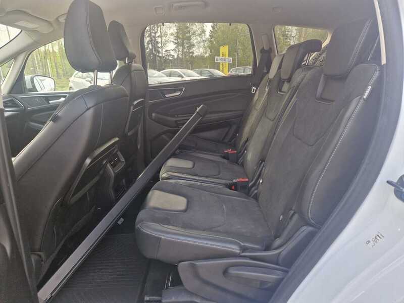 Ford S-MAX vaihtoauto