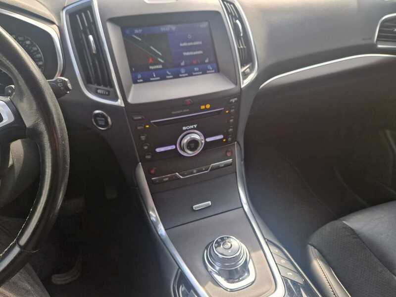 Ford S-MAX vaihtoauto