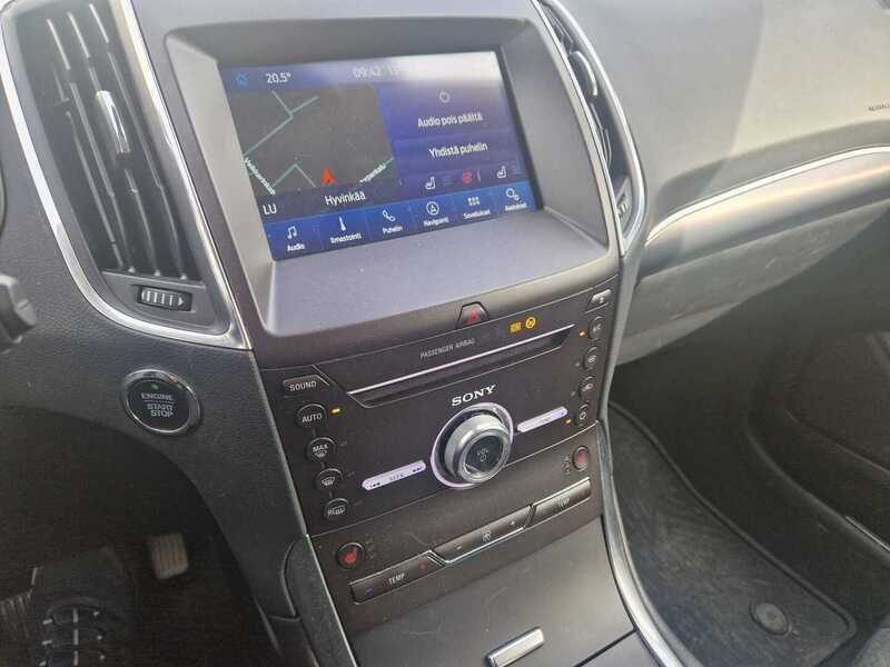 Ford S-MAX vaihtoauto