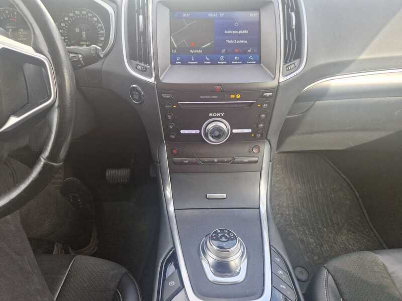 Ford S-MAX vaihtoauto