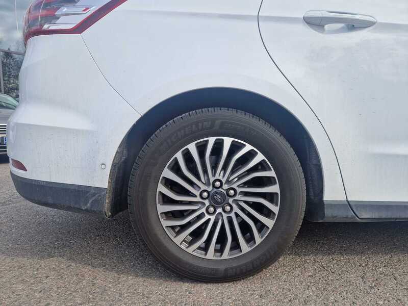 Ford S-MAX vaihtoauto