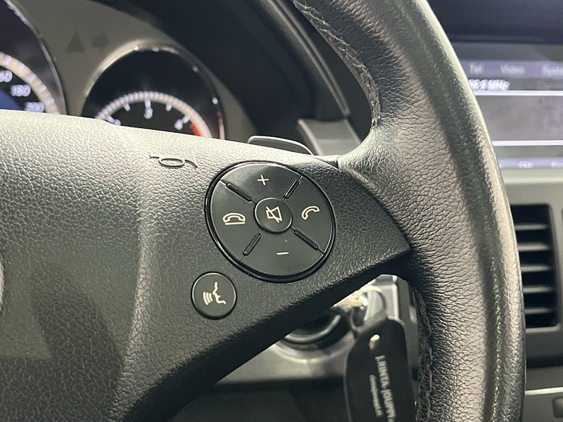 Mercedes-Benz GLK vaihtoauto