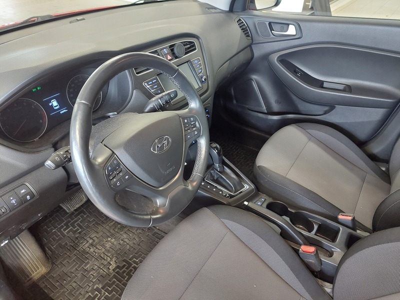 Hyundai i20 Hatchback vaihtoauto