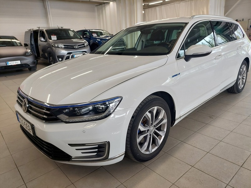 Volkswagen Passat vaihtoauto