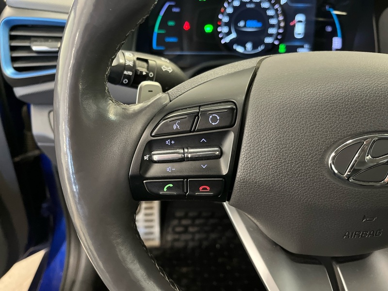 Hyundai IONIQ plug-in vaihtoauto