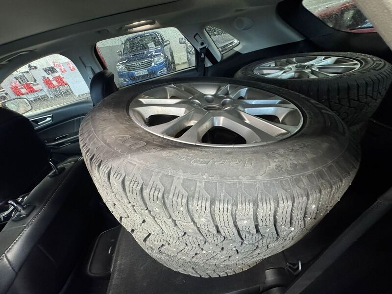 Ford Edge vaihtoauto