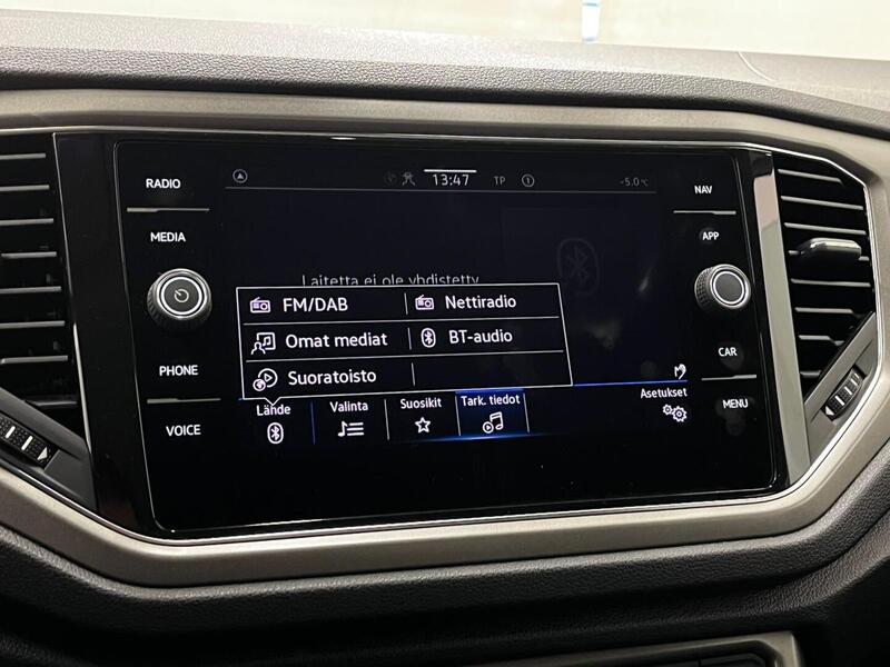 Volkswagen T-Roc vaihtoauto