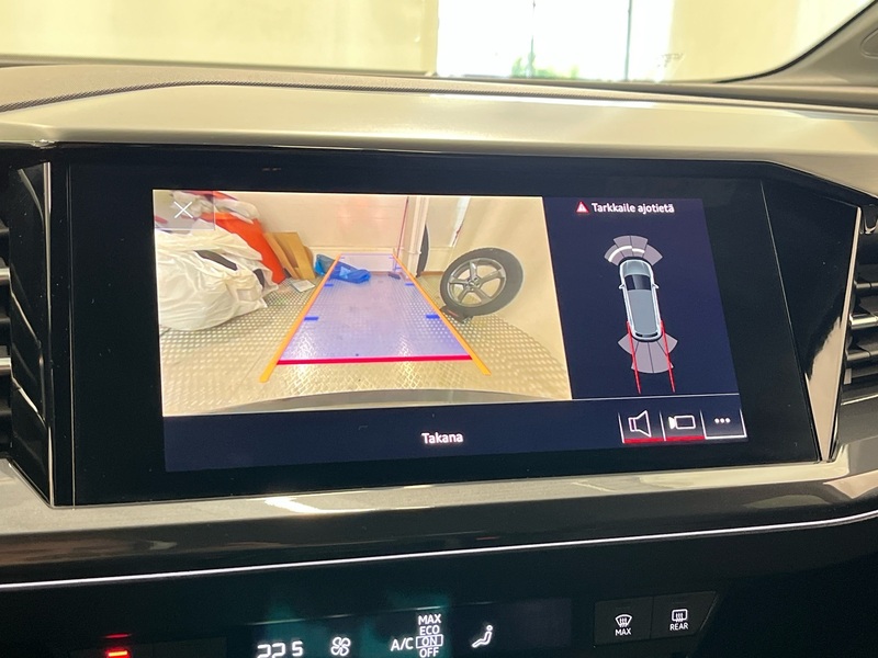 Audi Q4 e-tron vaihtoauto