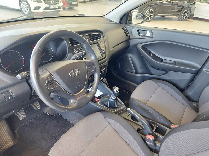 Hyundai i20 Hatchback vaihtoauto