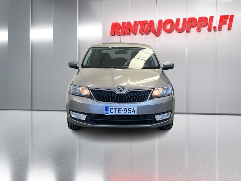 Skoda Rapid vaihtoauto