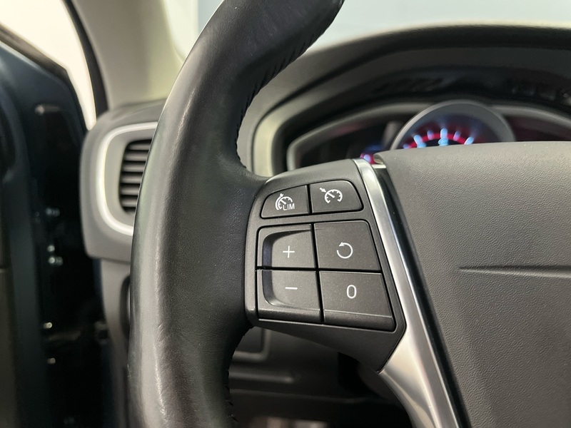 Volvo V40 vaihtoauto