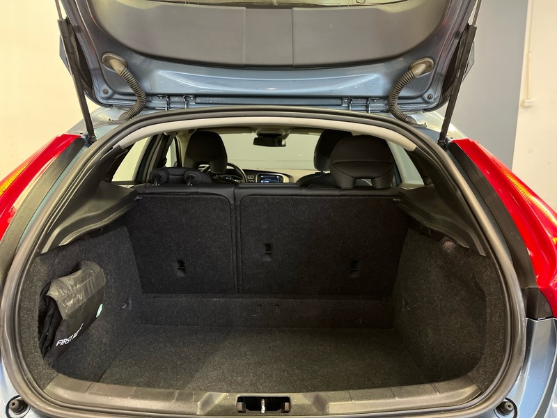 Volvo V40 vaihtoauto